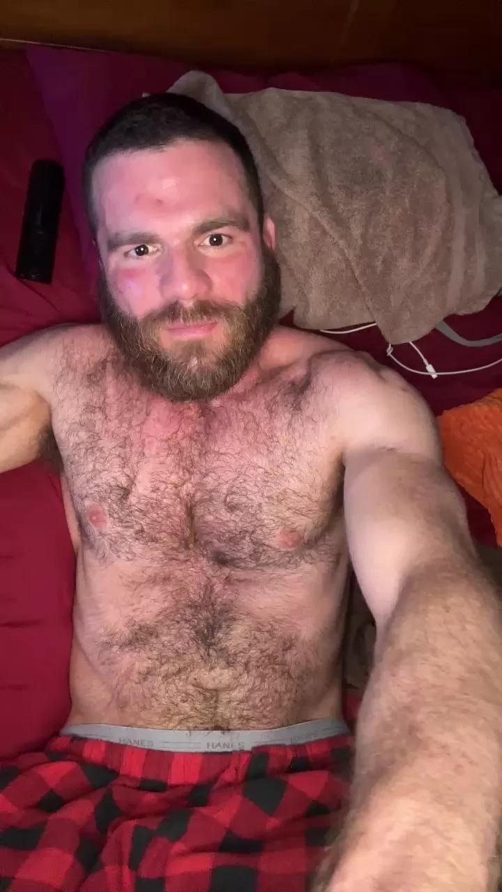 Bighairytopping on Cam4 
