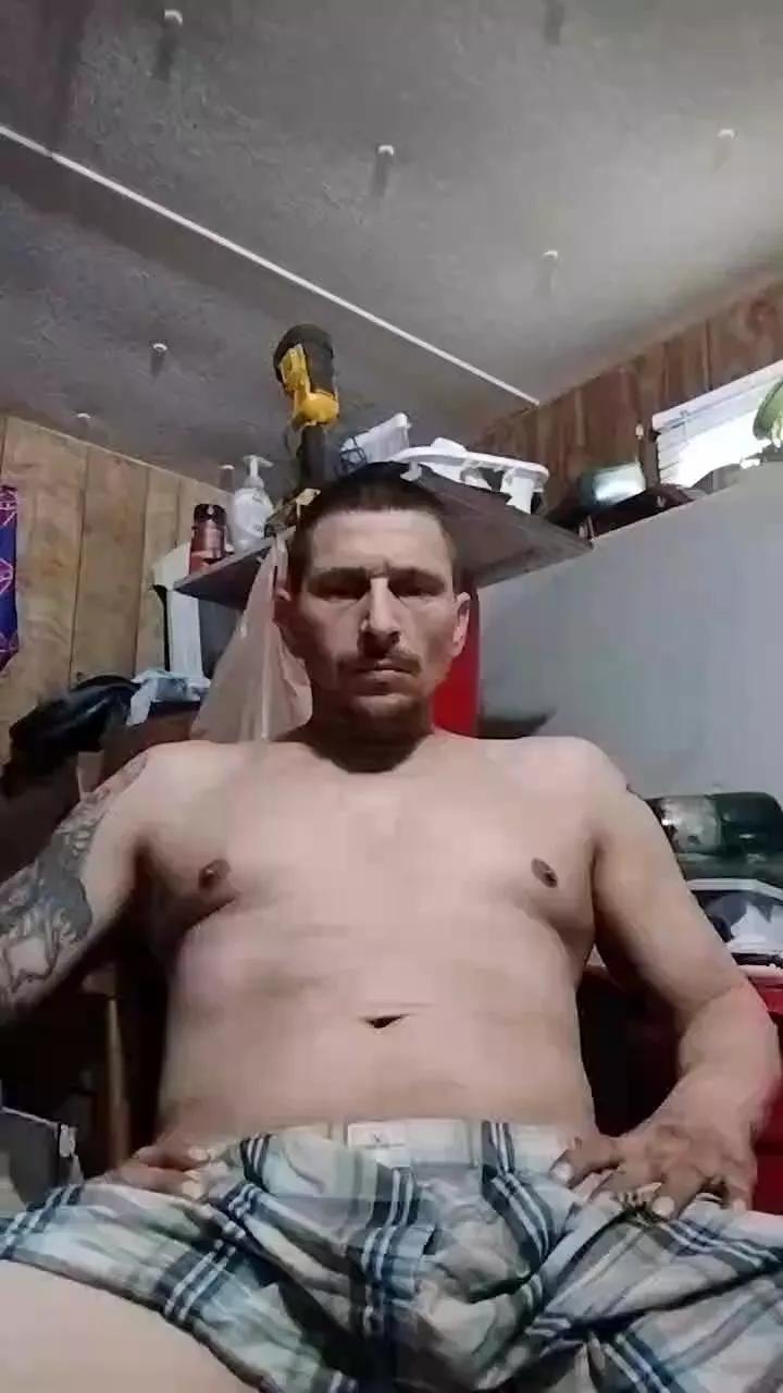 BIGspray89 on Cam4 