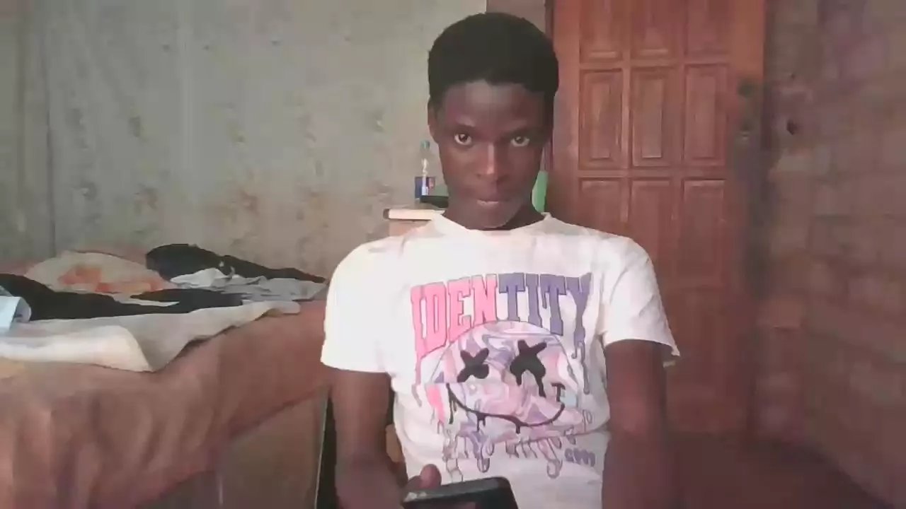 Offline black_loversss on Cam4