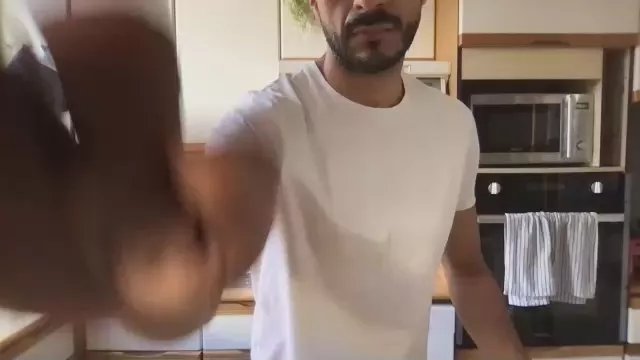 Offline boxer_hot4 on Cam4