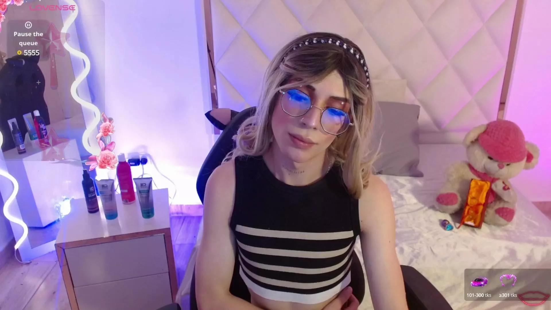 boyfox_tay on Cam4 