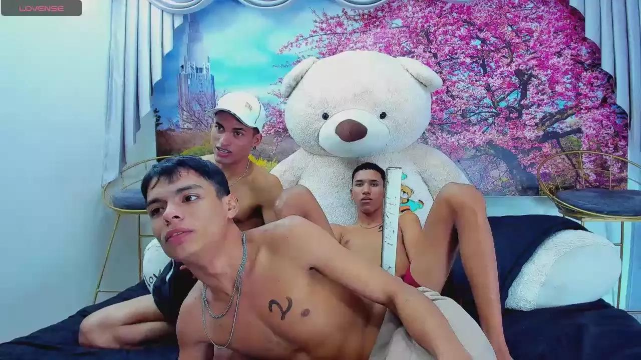 Brownie_Lovers on Cam4 
