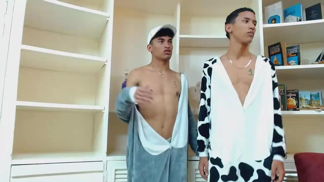 Brownie_Lovers on Cam4 