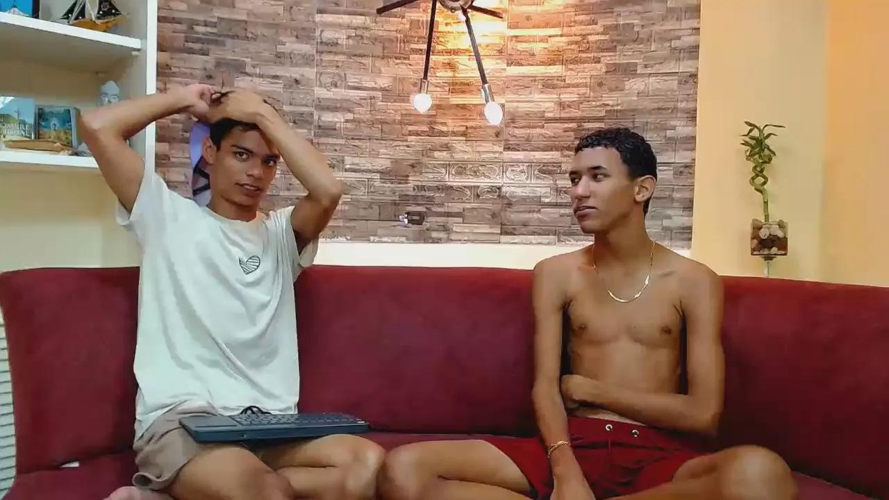 Brownie_Lovers on Cam4 