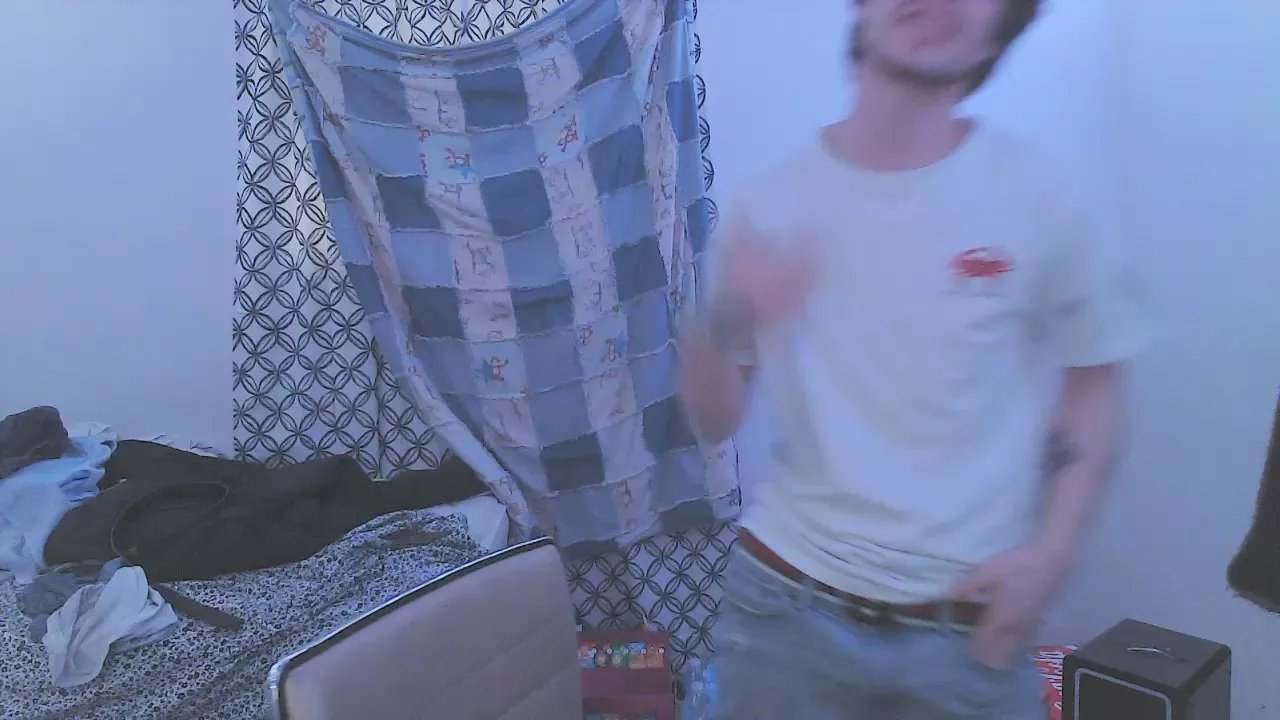 Offline BWCBENZ on Cam4