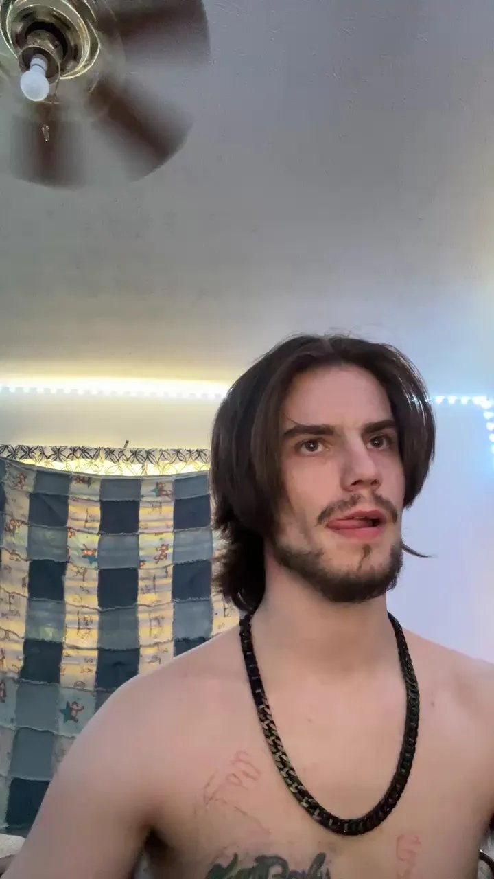 Offline BWCBENZ on Cam4