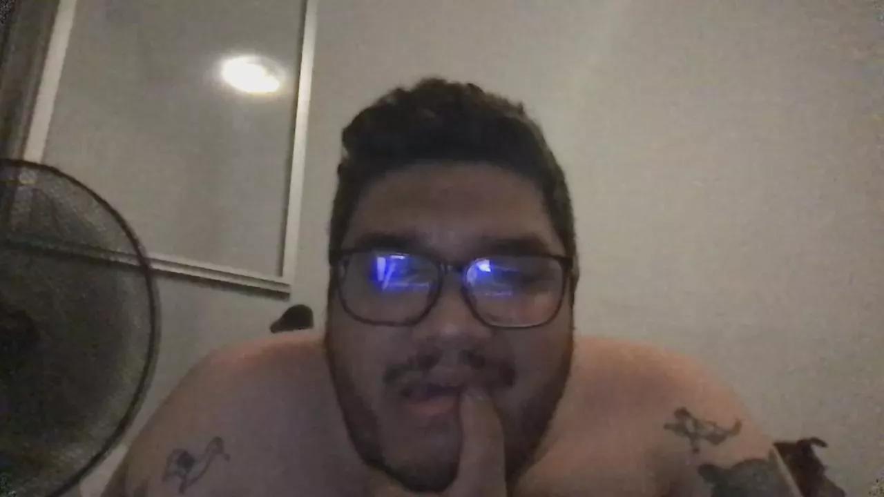 Cagmz92 on Cam4 