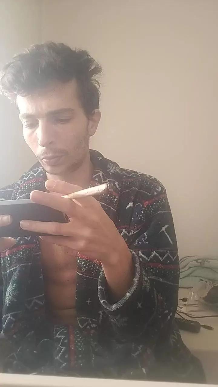 Calorcito24 on Cam4 