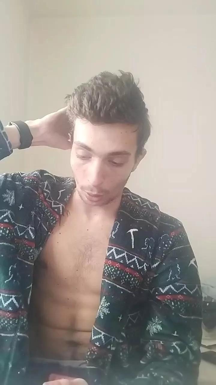 Calorcito24 on Cam4 
