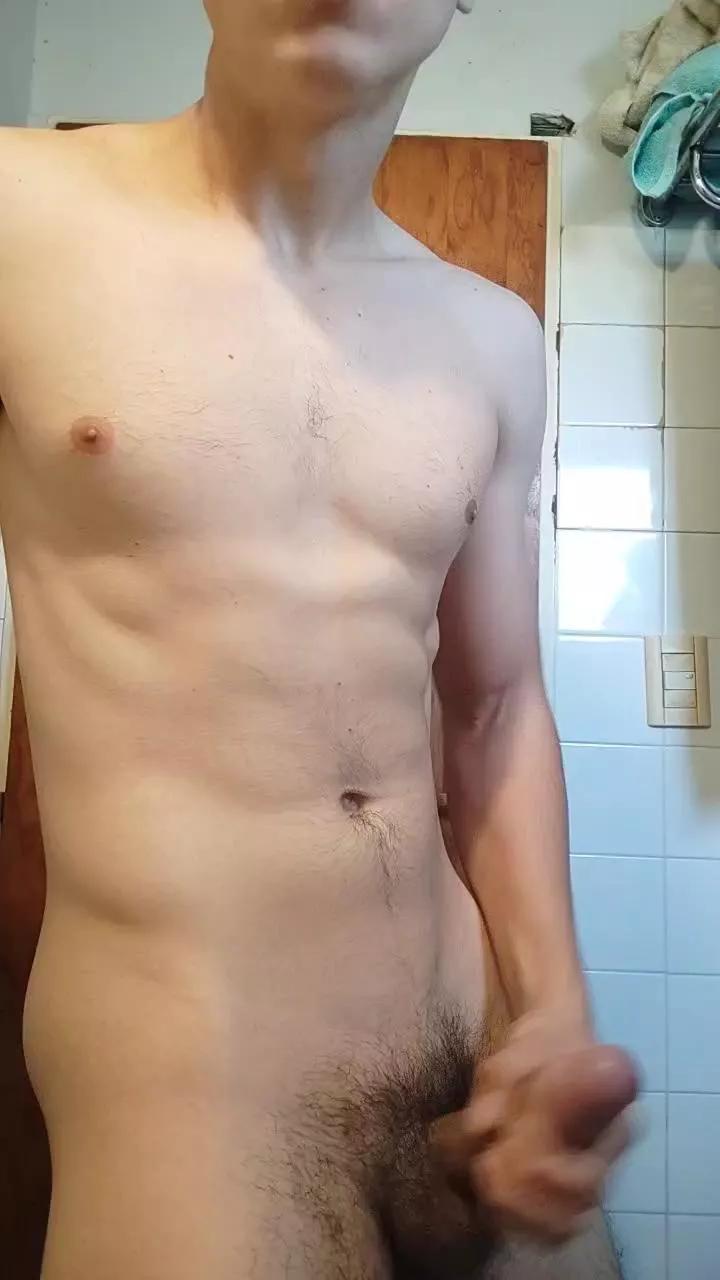 Cannabunker1 on Cam4 