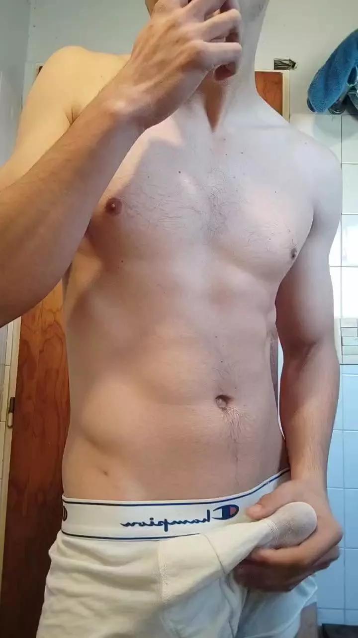 Cannabunker1 on Cam4 