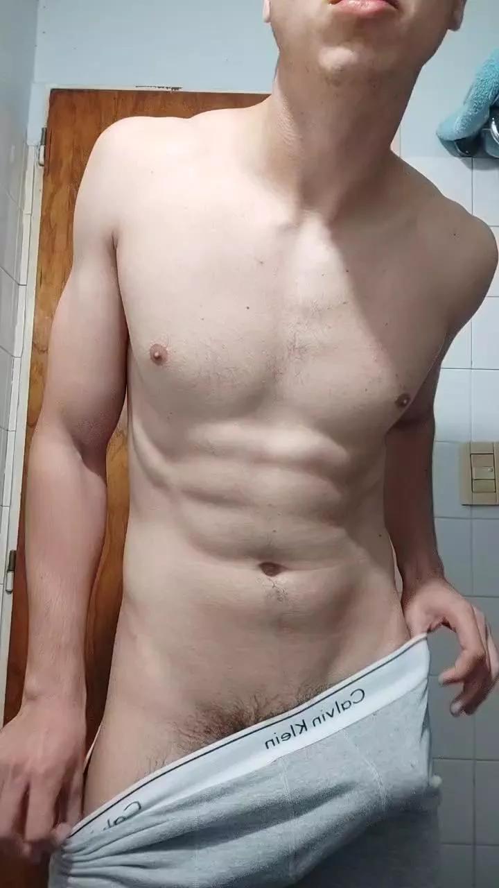 Cannabunker1 on Cam4 
