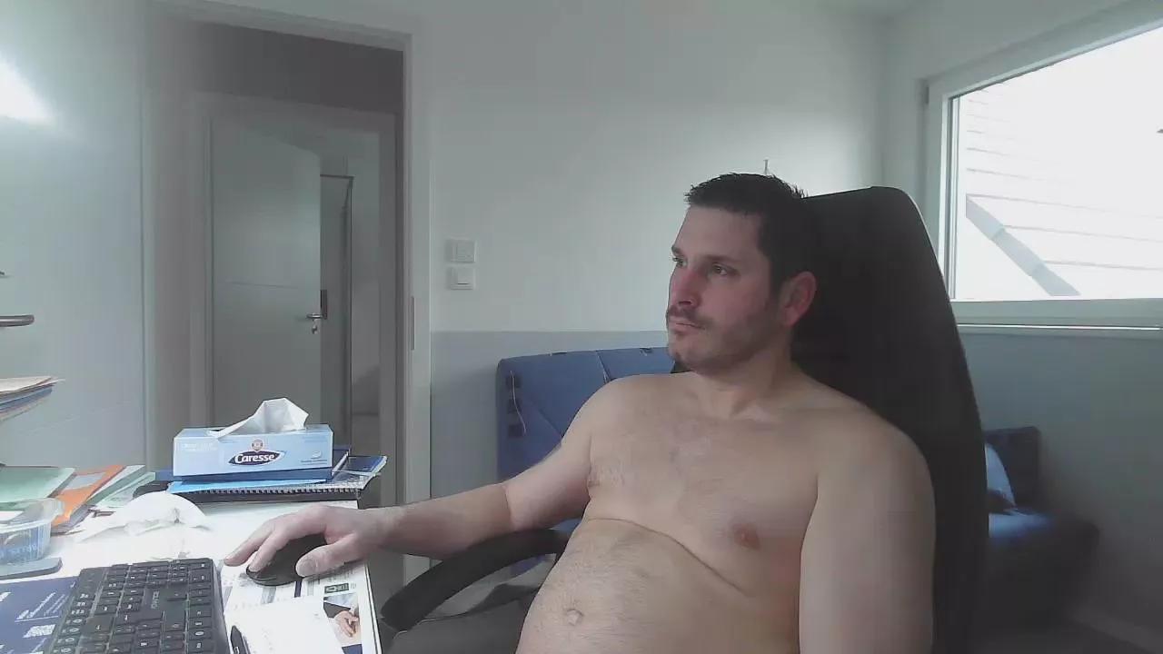 capuch67 on Cam4 