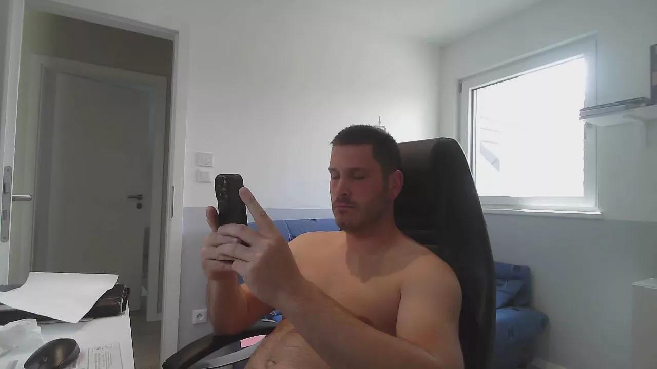 capuch67 on Cam4 