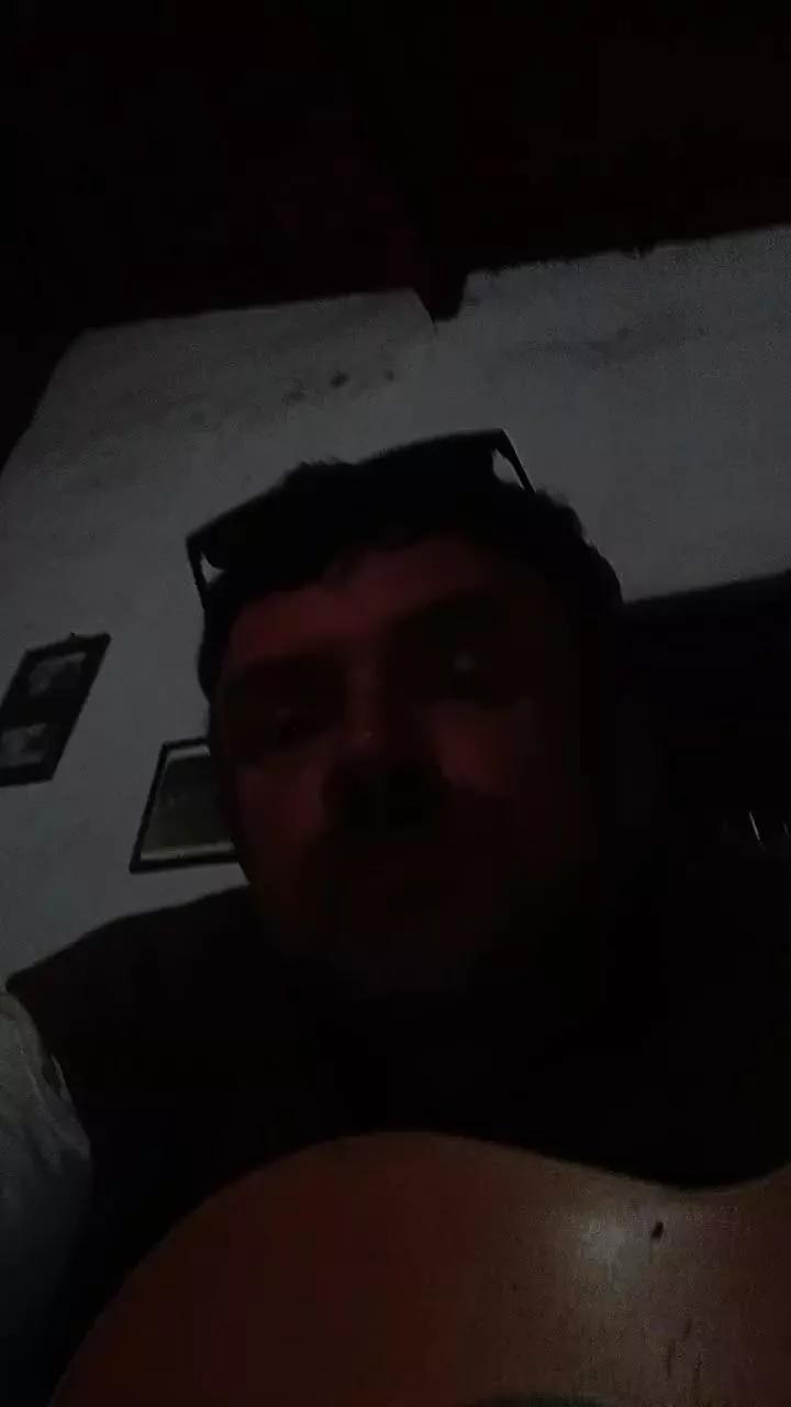 Carlitos12 on Cam4 