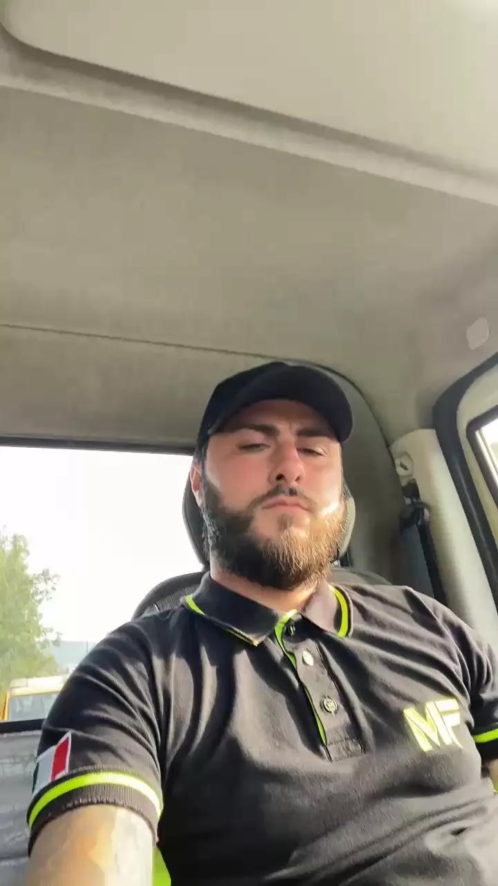CavalloGaloppa on Cam4 