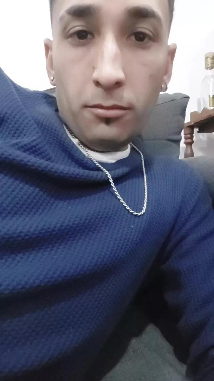 chaojr on Cam4 