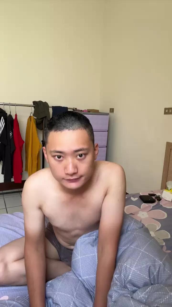 Chende4949 on Cam4 