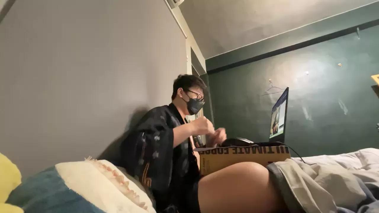 chenyou0815 on Cam4 