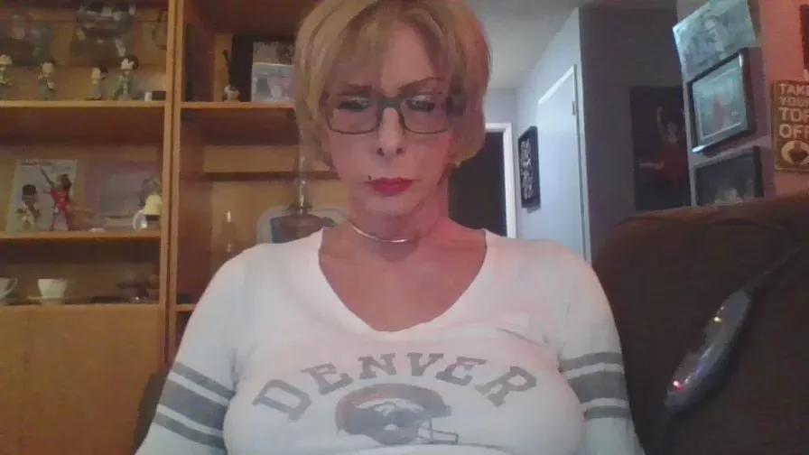 chickinrock on Cam4 