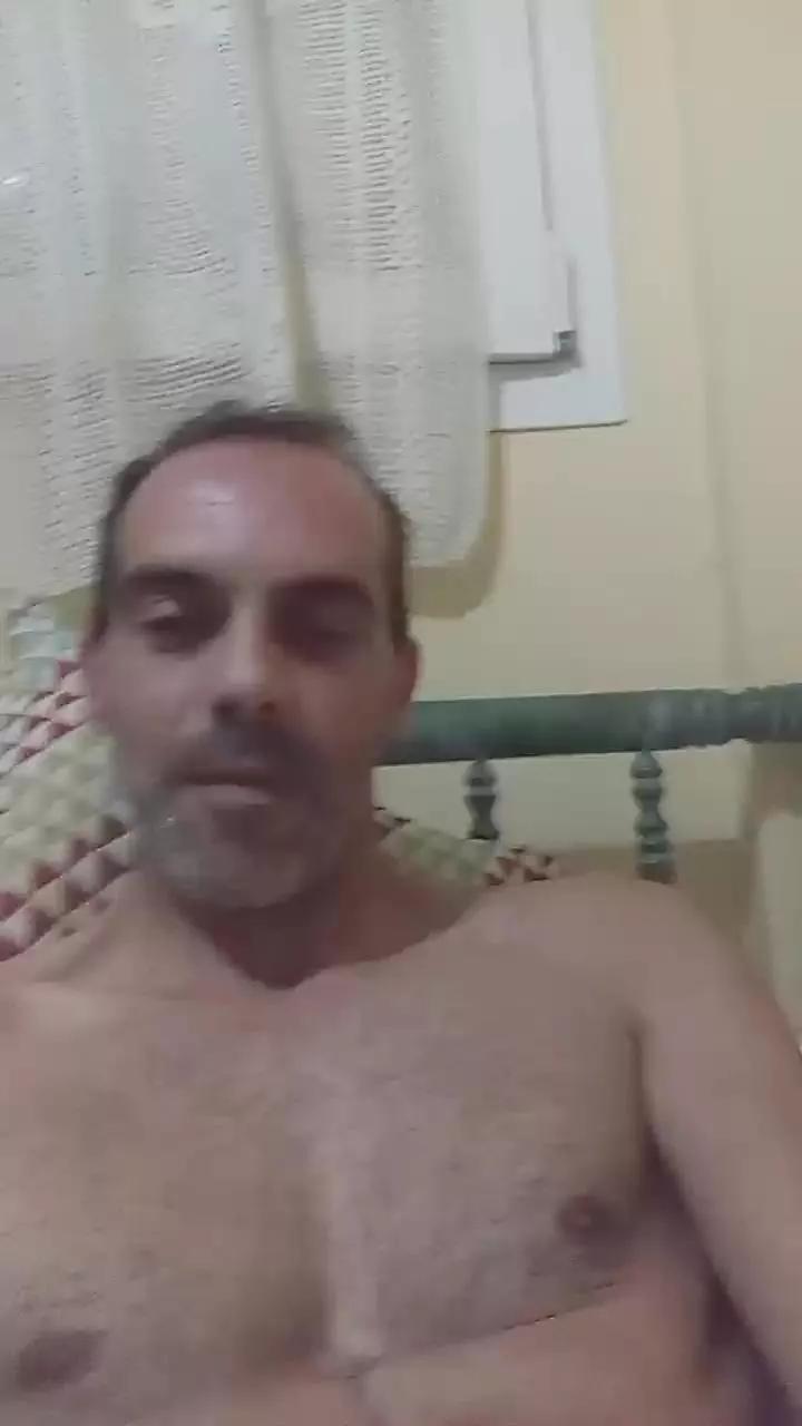 Chicoatrevido1 on Cam4 