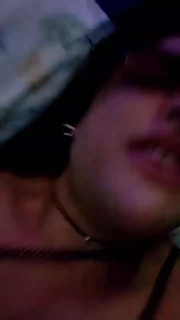 Chillifrog86 on Cam4 