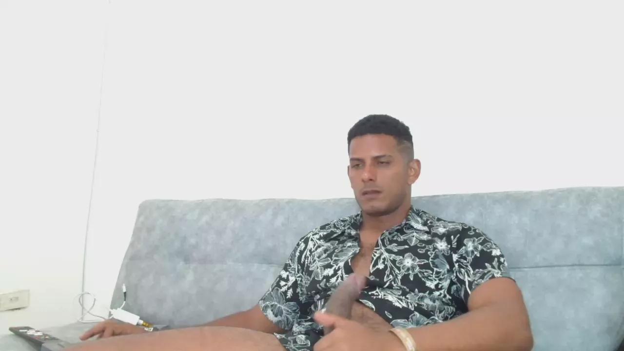 Chris_Dick99 on Cam4 