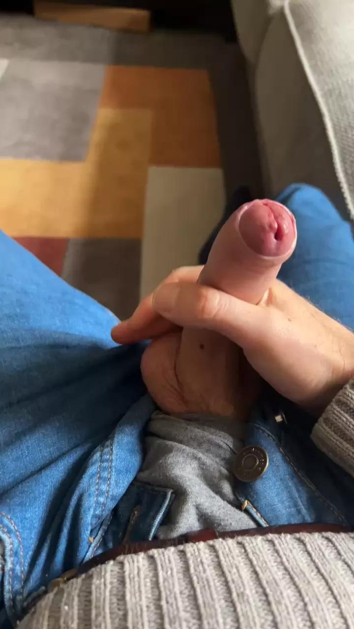 Chrisinuk on Cam4 