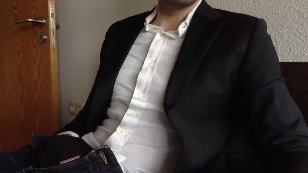 ClassyRiccDrip on Cam4 