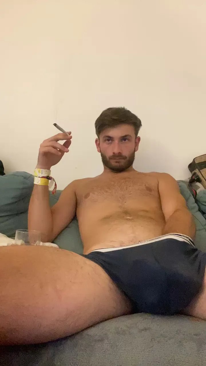 Offline clement0921 on Cam4