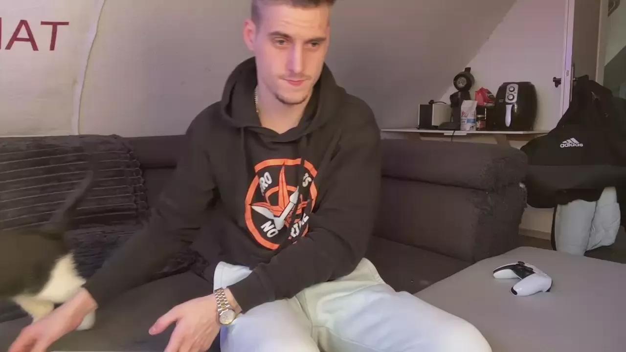 cookieboy88 on Cam4 