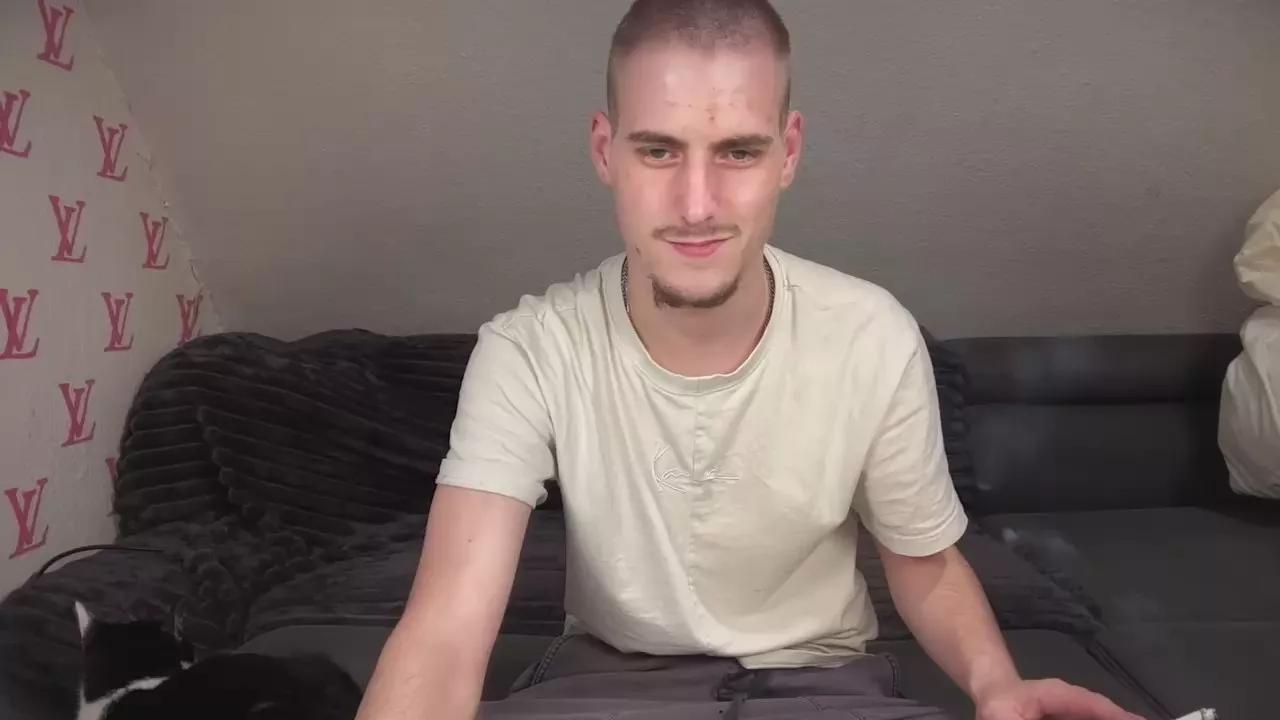 cookieboy88 on Cam4 