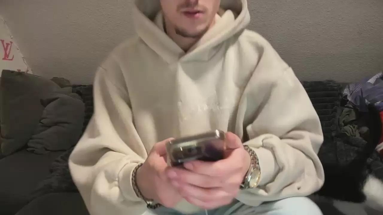 cookieboy88 on Cam4 