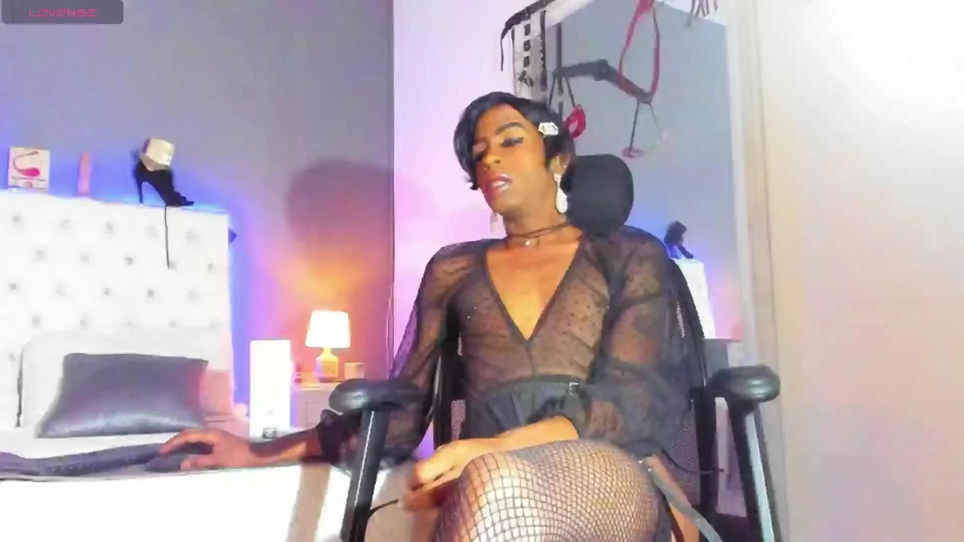 CorwinDallas20 on Cam4 