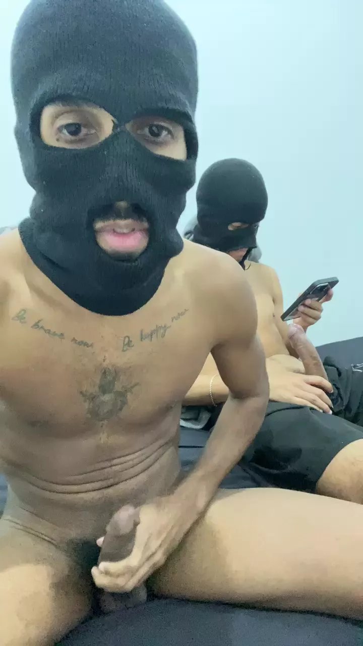 Offline CriasNinjas on Cam4