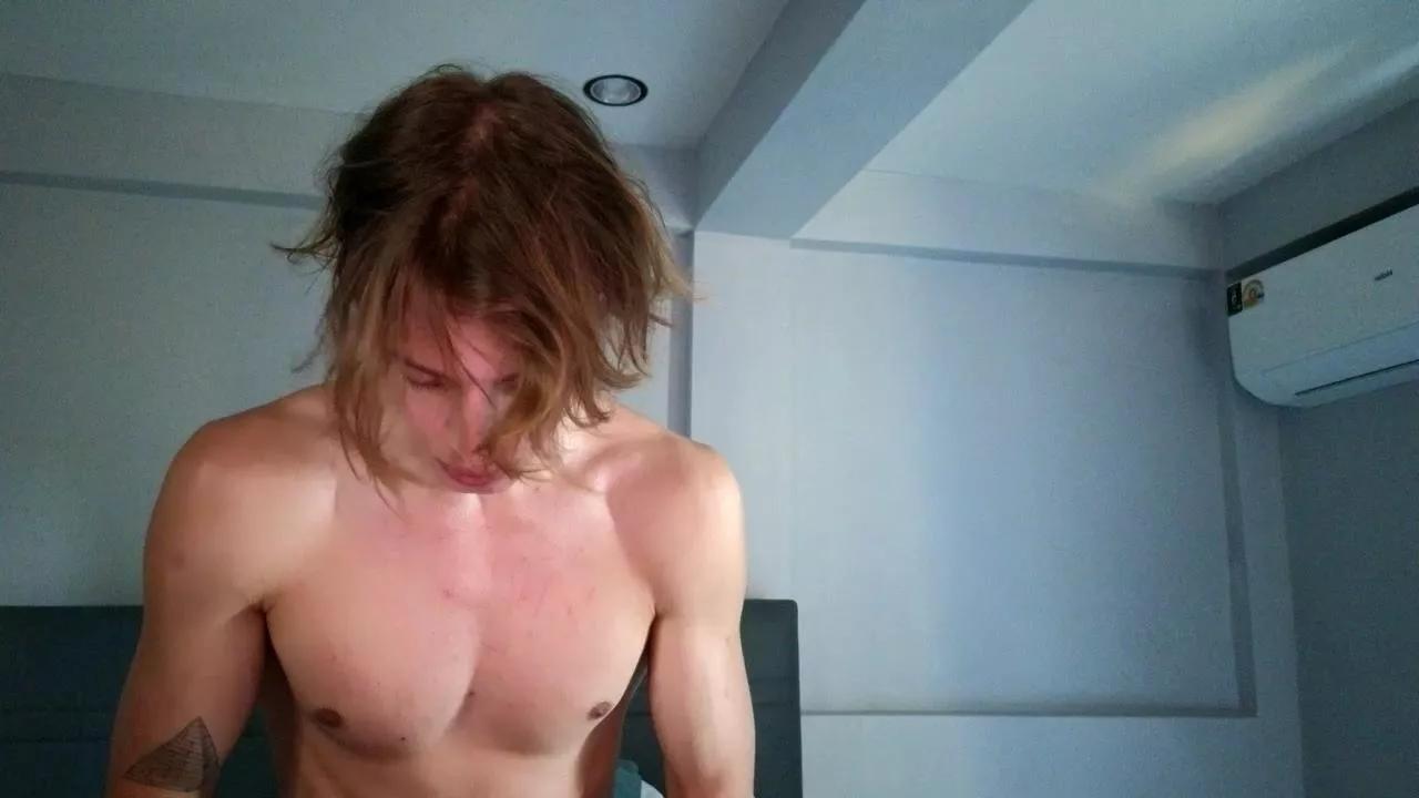cryptongood on Cam4 