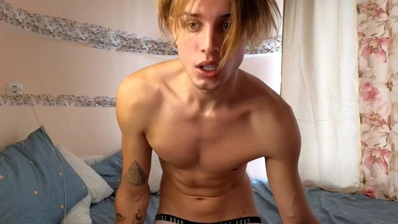 cryptongood on Cam4 