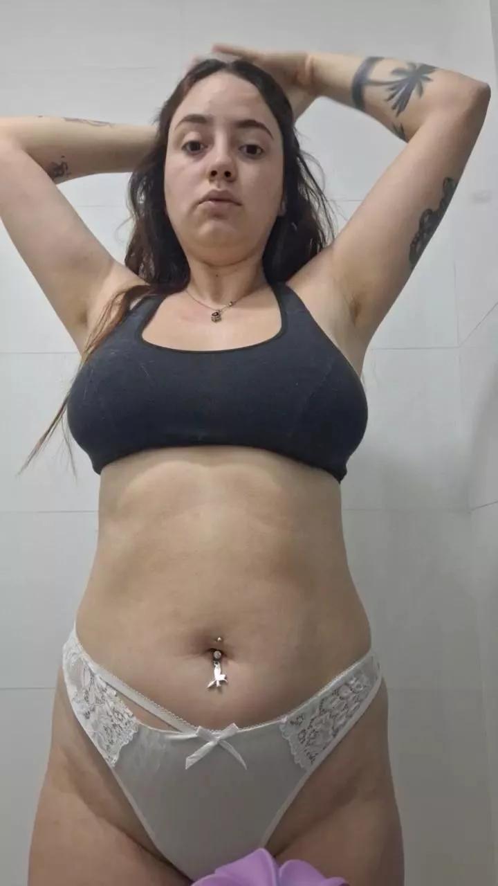 Cuchi8 on Cam4 