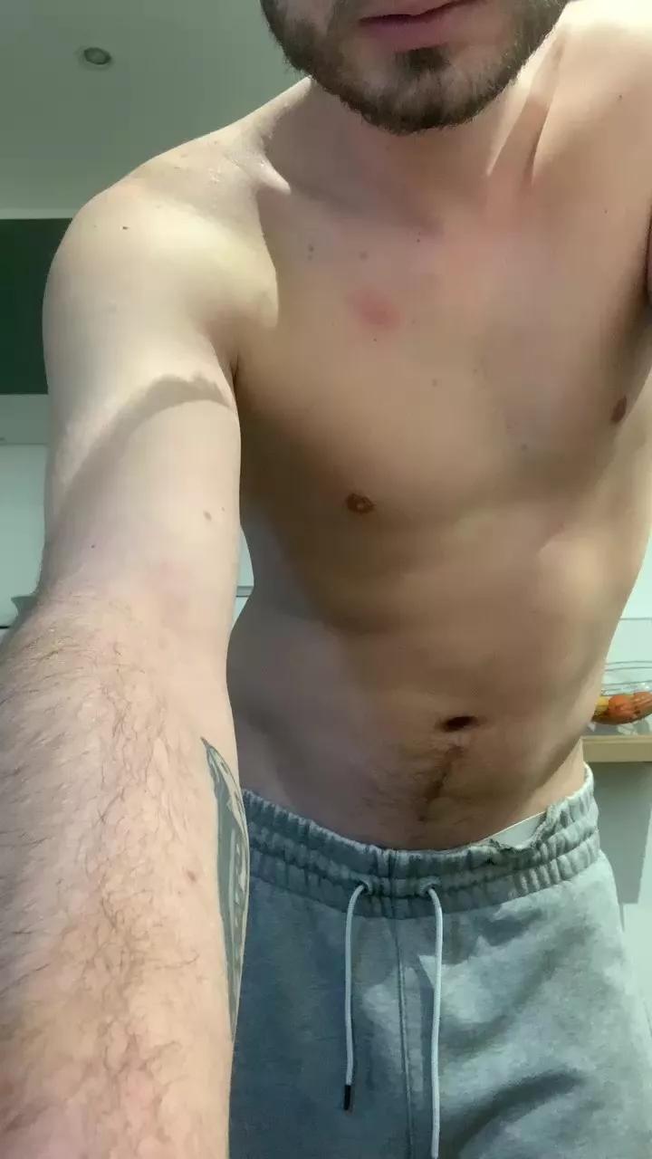Cummax on Cam4 