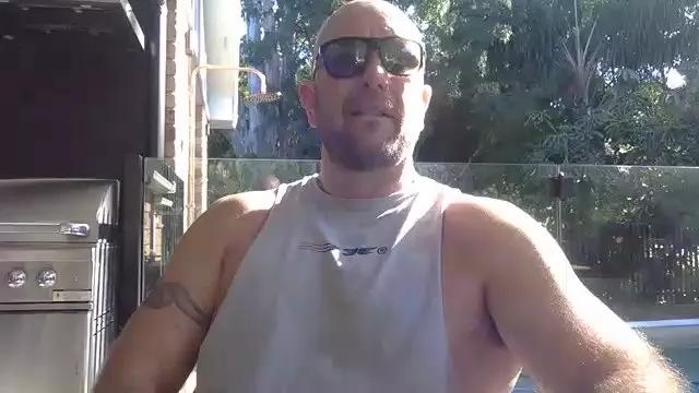 Dartanian001 on Cam4 