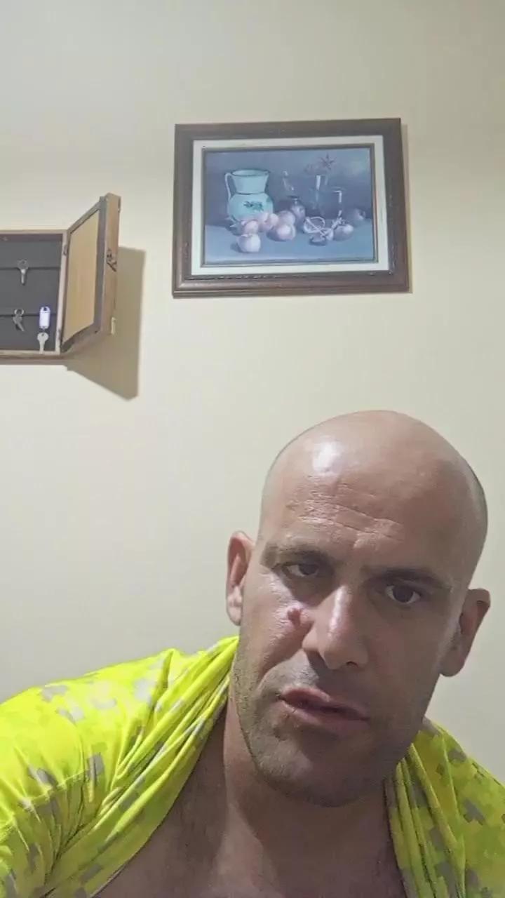 Davidiban on Cam4 