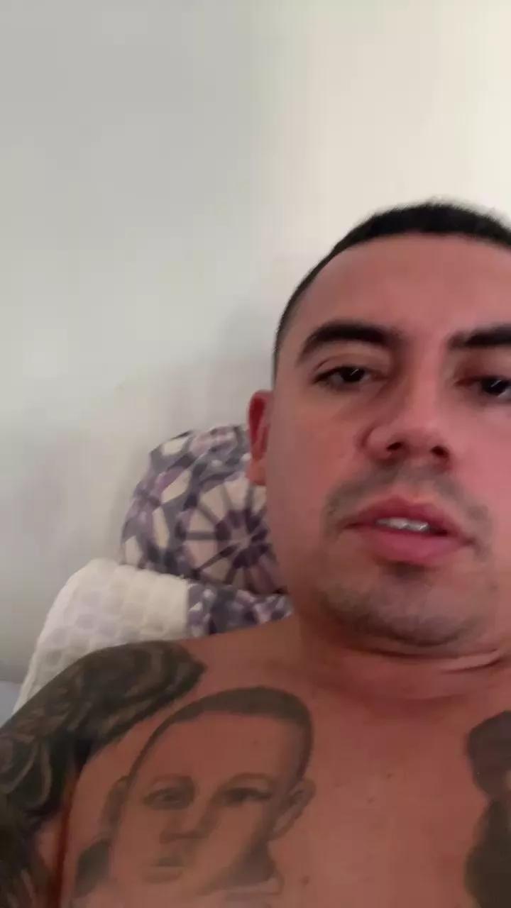 Davidxxx099 on Cam4 