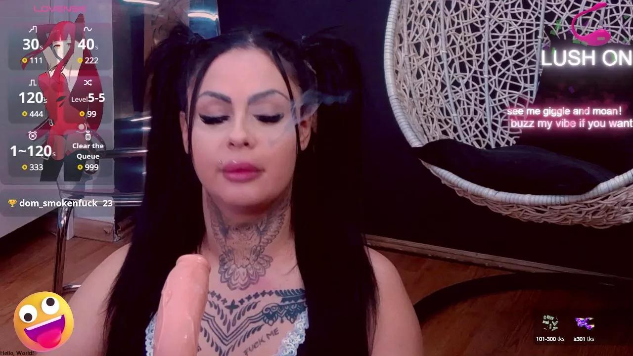 denychantall on Cam4 