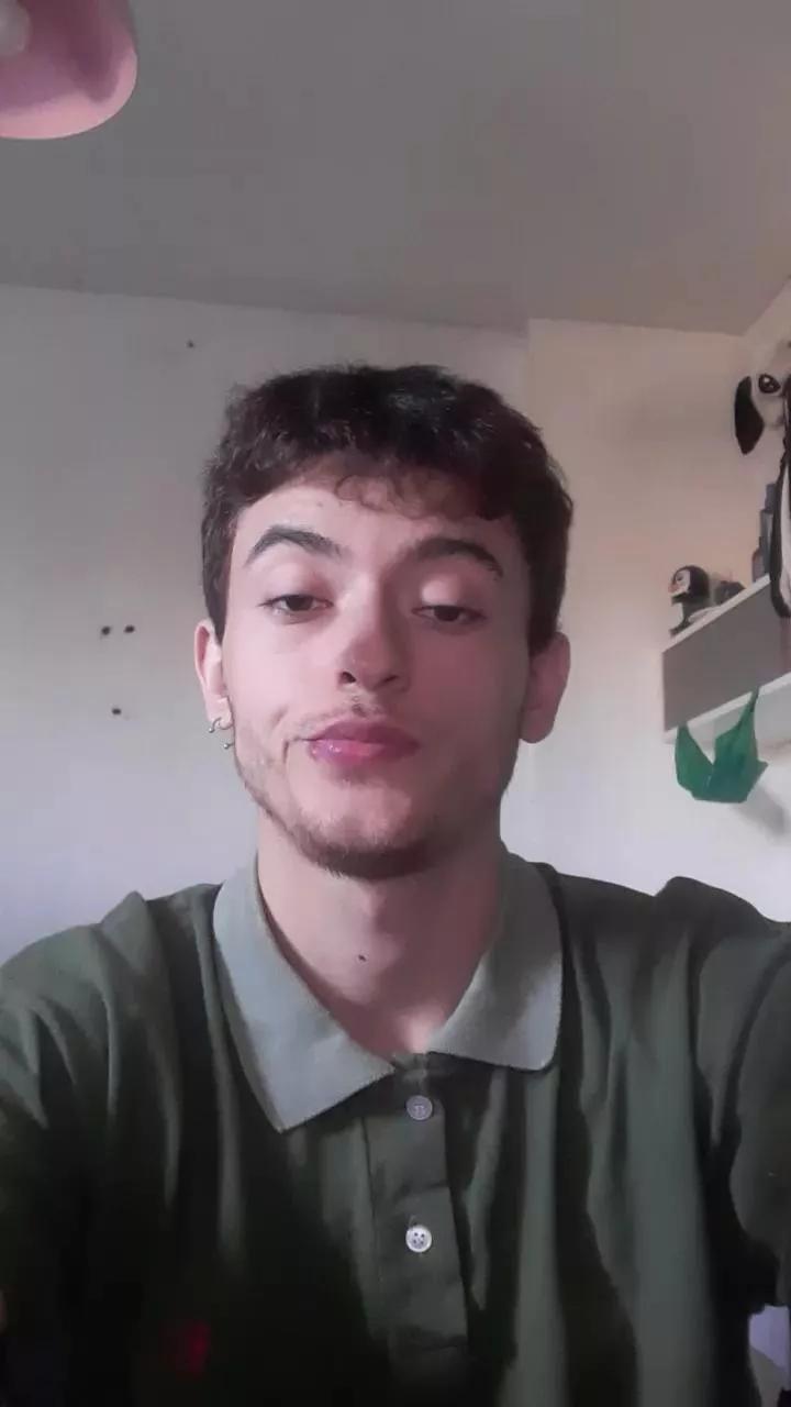 Dickandmorffi on Cam4 