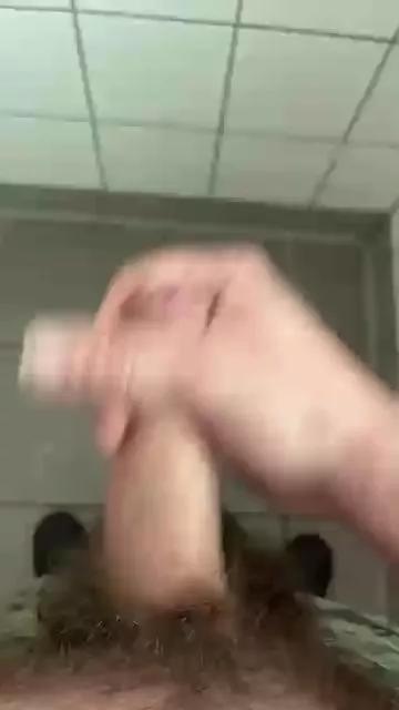 Dickersw02 on Cam4 