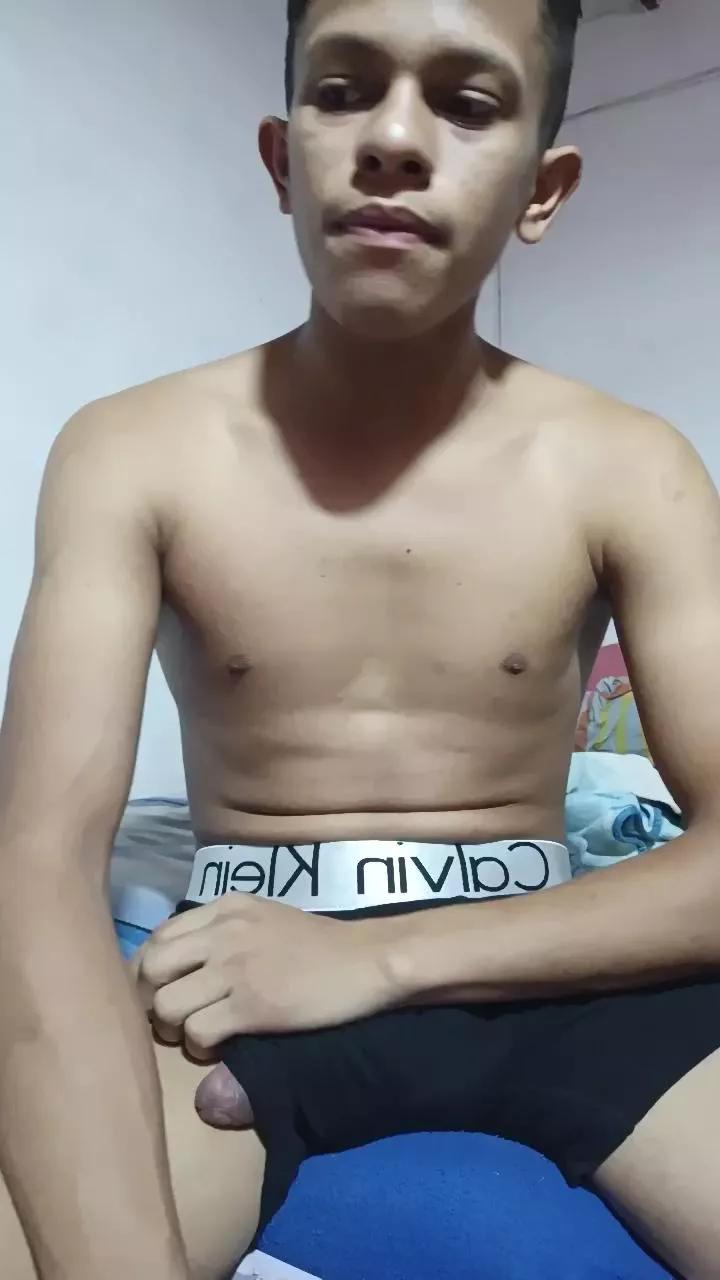 Dirty_fullhappy on Cam4 