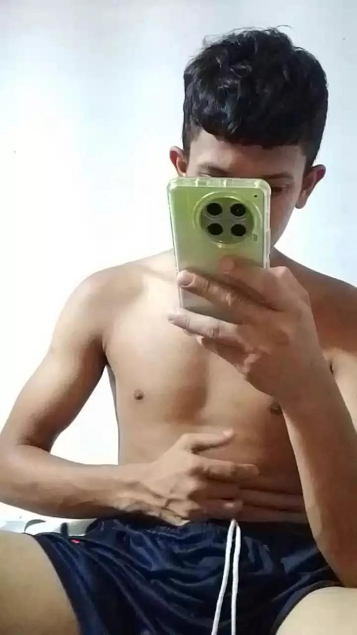 Dirty_fullhappy on Cam4 