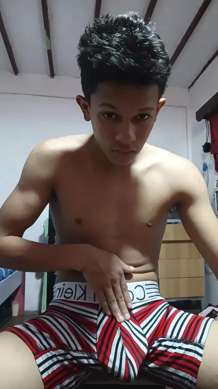 Dirty_fullhappy on Cam4 