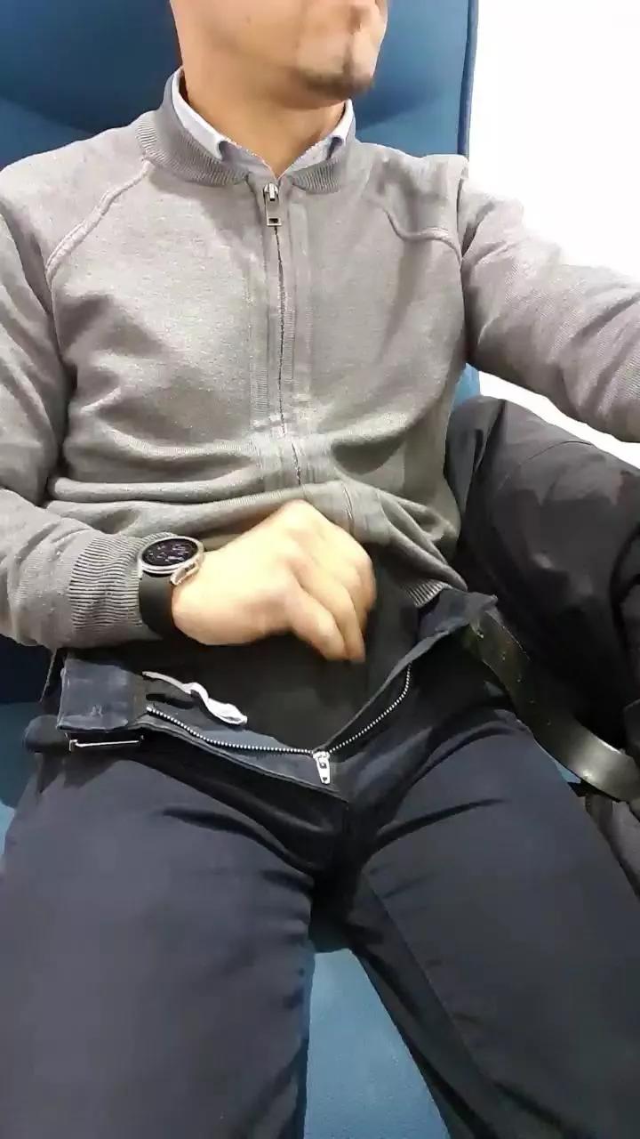 disableman on Cam4 