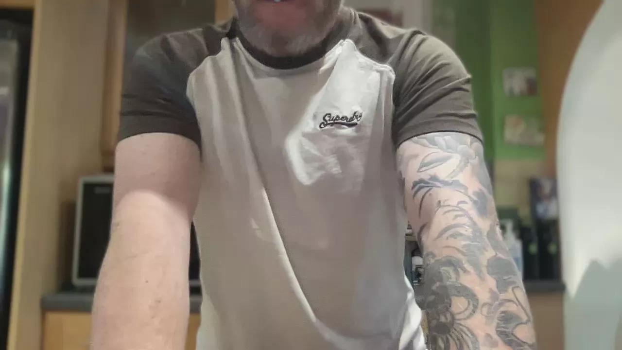 djhants on Cam4 